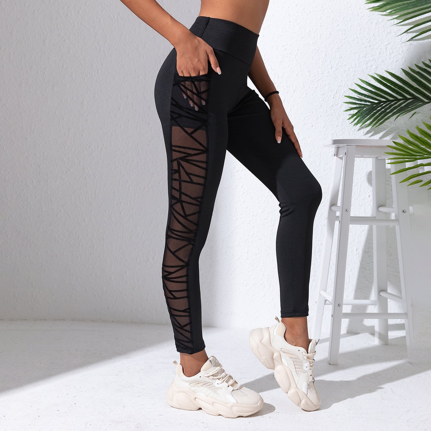 Fitness Zone Gains Mesh Pocket Leggings